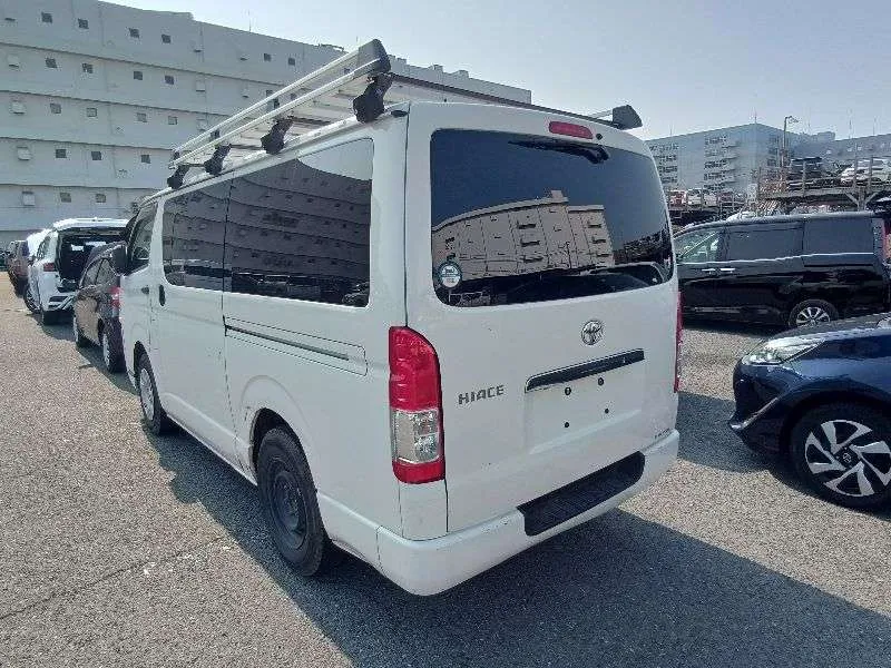 Toyota Hiace GL Ambulance 2021 (Petrol, Auction Grade 3) – White | 131,000 km | Upcoming | STK-260978