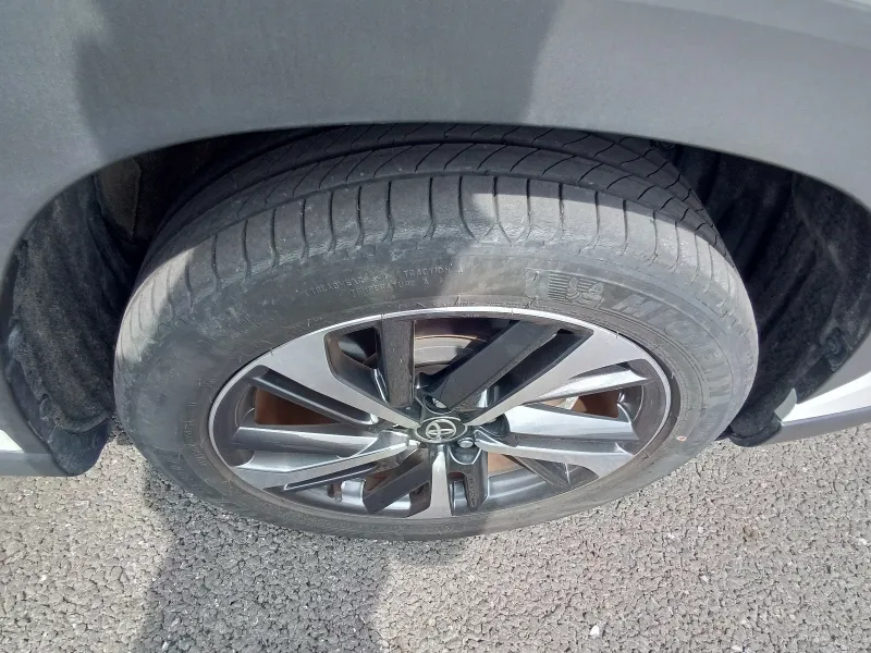 Toyota Corolla Cross Z 2022 (Hybrid, Auction Grade 4) – Pearl | 15,458 km | Mongla | STK-260472
