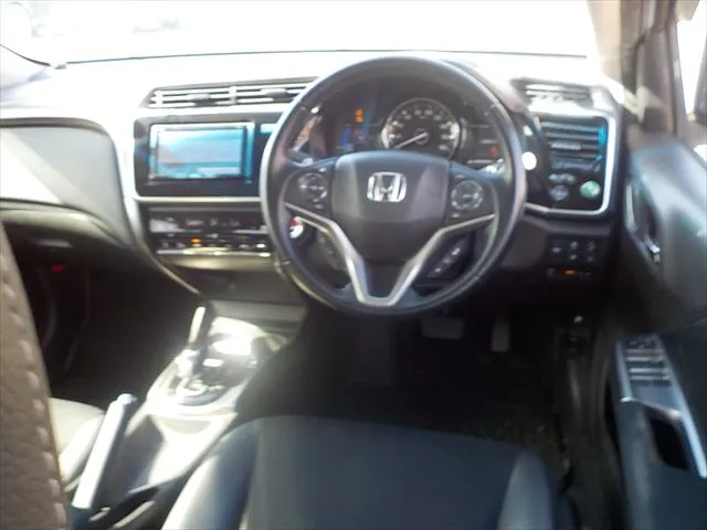 Honda Grace EX 2020 (Hybrid, Auction Grade 3.5) – Pearl | 65,554 km | STK-260376