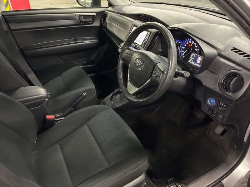 Toyota Axio EX 2021 (Hybrid, Auction Grade 4) – Silver | 31,700 km | Upcoming | STK-260507