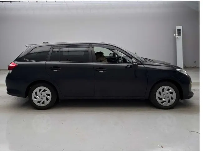 Toyota Fielder EX 2021 (Hybrid, Auction Grade 4) – Black | 63,942 km | STK-260386