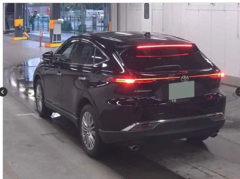 Toyota Harrier Z Leather 2020 (Non Hybrid, Auction Grade 4.5) – Black | 89,000 km | Dhaka | STK-260296