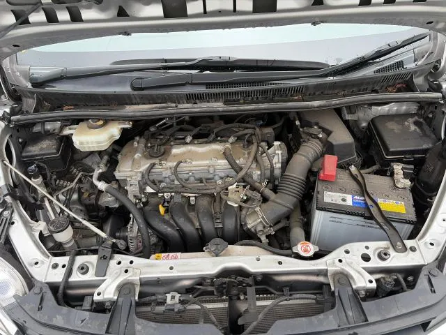 Toyota Noah X Smart 2021 (Non Hybrid, Auction Grade 4) – Silver | 88,289 km | Upcoming | STK-260611