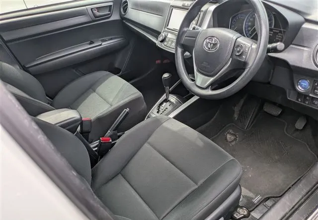 Toyota Fielder EX 2021 (Hybrid, Auction Grade 4) – White | 96,958 km | Incoming | STK-260488