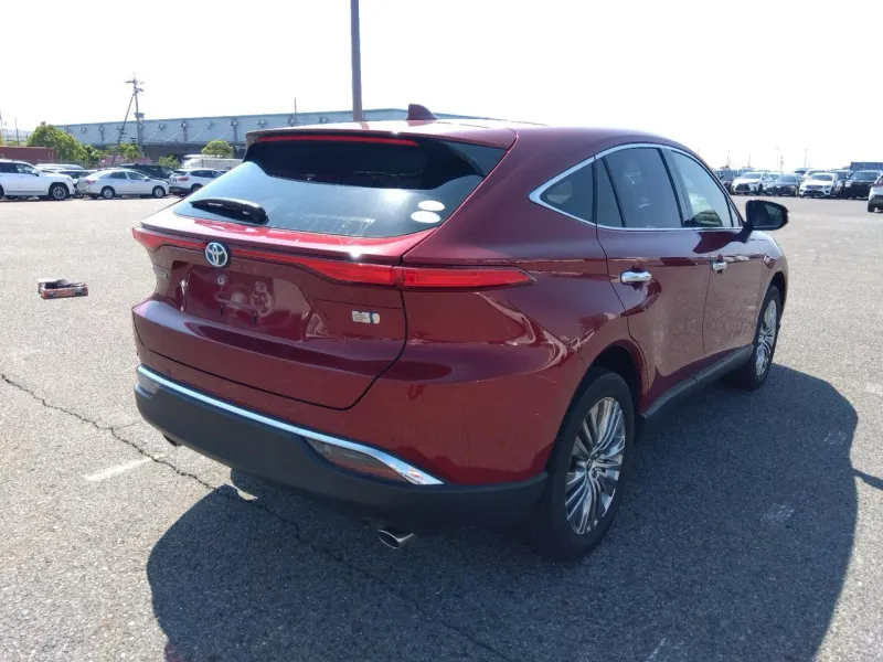 Toyota Harrier Z Leather 2021 (Hybrid, Auction Grade 4.5) – Red | 14,000 km | Dhaka | STK-260356