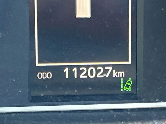 Toyota Hiace DX 2020 (Non Hybrid, Auction Grade 4) – Pearl | 112,022 km | Upcoming | STK-250192