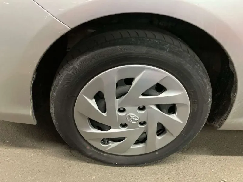 Toyota Axio EX 2021 (Hybrid, Auction Grade 4) – Silver | 48,000 km | Port | STK-260414