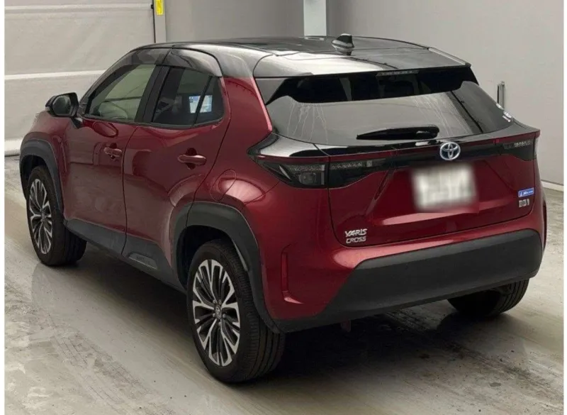 Toyota YARIS CROSS Z 2021 (Hybrid, Auction Grade 4.5) – Red Two-Tone | 49,370 km | Upcoming | STK-260600