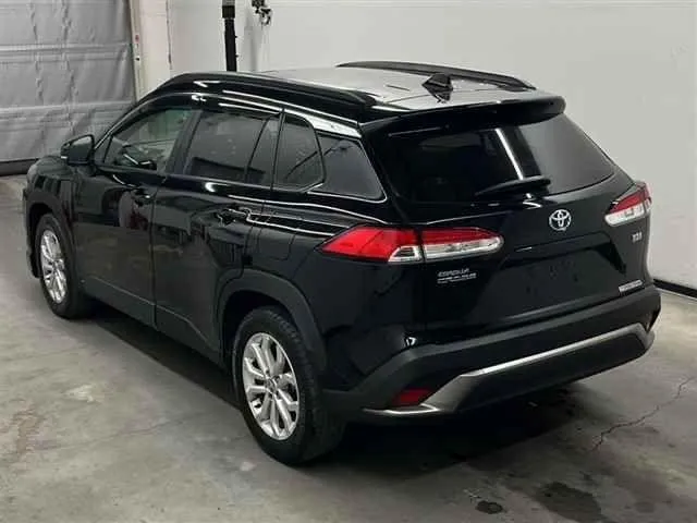 Toyota Corolla Cross S 2022 (Hybrid, Auction Grade R) – Black | 48,000 km | STK-260412