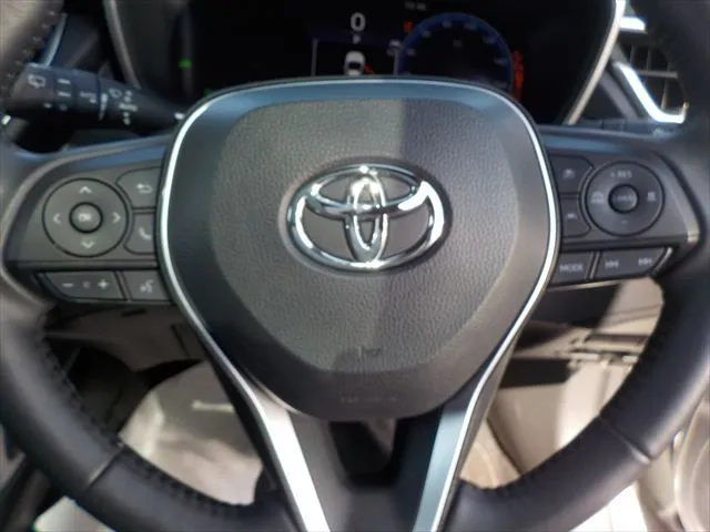 Toyota Corolla Cross Z 2024 (Hybrid, Auction Grade 4.5) – Pearl | 12,866 km | Upcoming | STK-260867