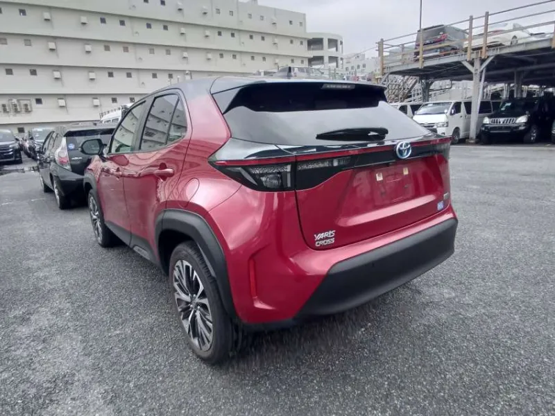 Toyota YARIS CROSS Z 2021 (Hybrid, Auction Grade 4.5) – Red Two-Tone | 24,000 km | STK-260674