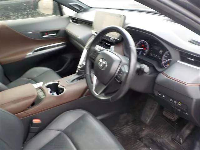 Toyota Harrier Z Leather 2020 (Petrol, Auction Grade 4.5) – Black (219) | 46,500 km | Dhaka | STK-260901